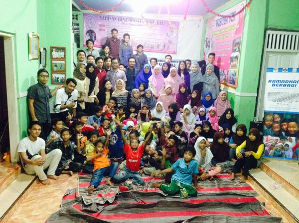 Berbagi untuk Silaturahmi yang Lebih Berarti