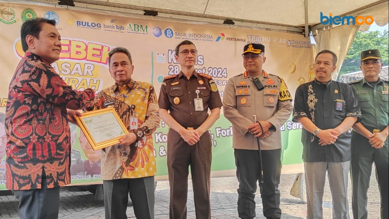 Gerebek Pasar Murah 2